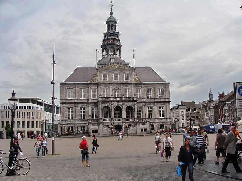 Maastricht, Markt, stadhuis (1664), 17-6-2010