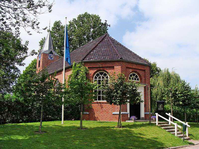 Warfhuizen, kluizenarij Onze Lieve Vrouwe van de Besloten Tuin (kerk gebouwd 1858), 5-7-2011