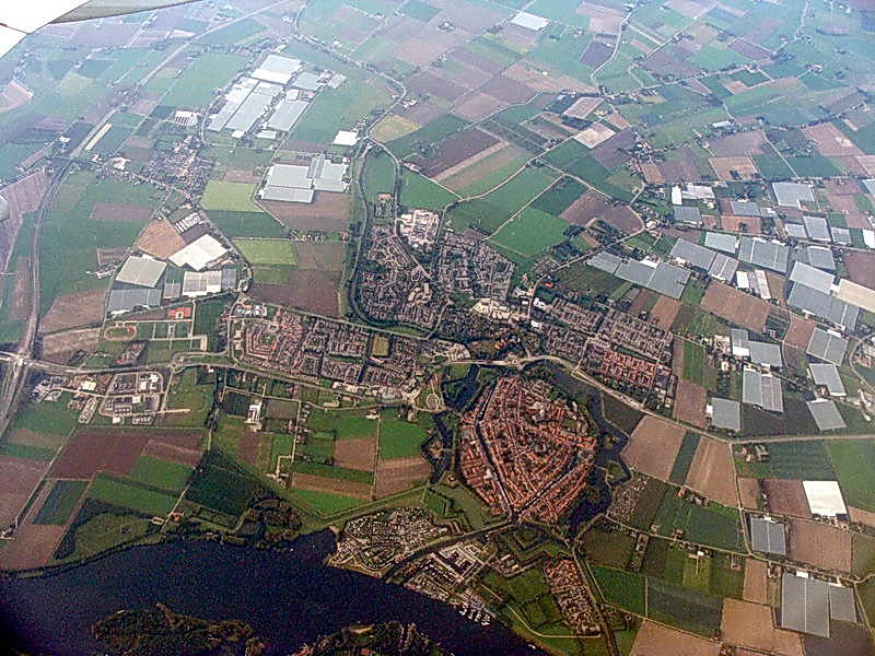 Door drukte op Schiphol moeten we een lus vliegen boven Zeeland en omgeving Rotterdam, 28 sep. 2014, ca. 10 uur