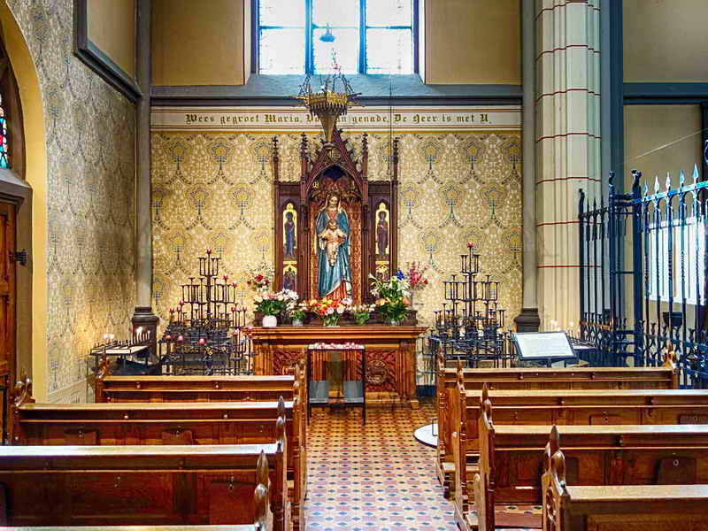 Hengelo, interieur Sint-Lambertusbasiliek, 4-6-2018