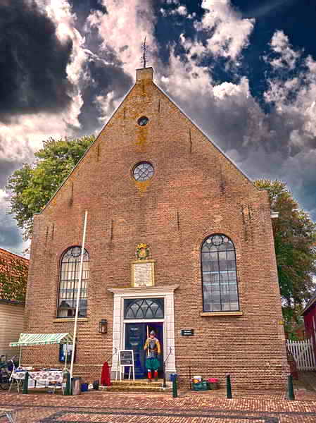Kuinre, voorgevel hervormde kerk, 8-9-2018 Kuinre, voorgevel hervormde kerk, 8-9-2018