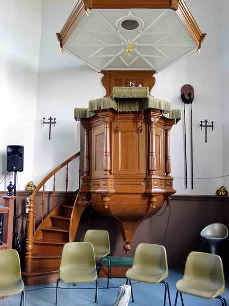 Lioessens, interieur hervormde kerk, 10-5-2019