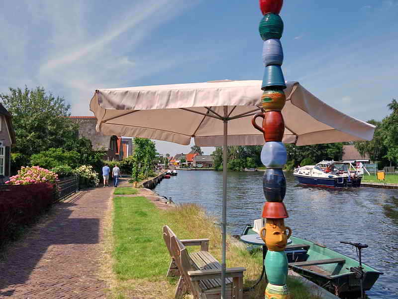 Ossenzijl, bij pottenbakkerij Wout van Doornik, 23-6-2019