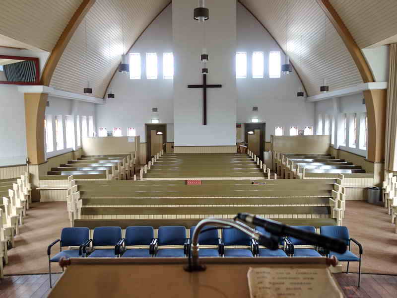 Onderdendam, voormalig gereformeerde kerk, stijl Groninger variant Amsterdamse School, 7-7-2019