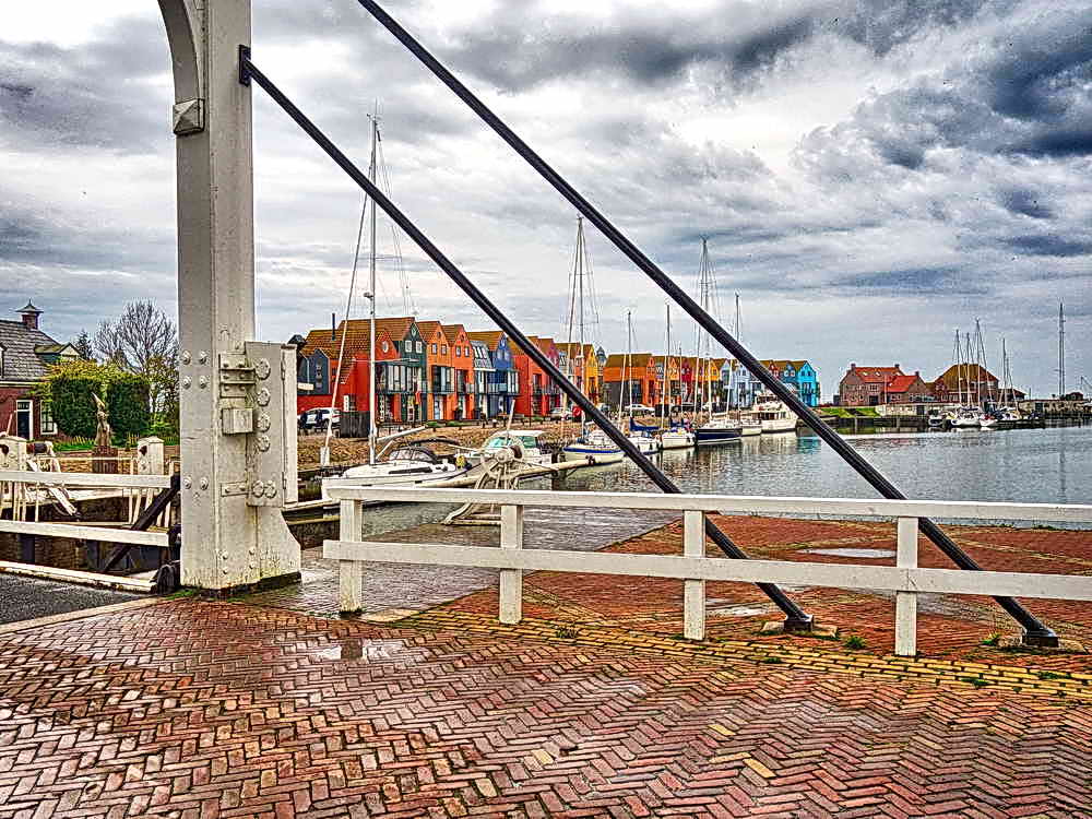 Stavoren, nieuwbouw met zicht op de haven, 11-5-2021