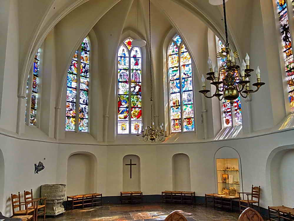 Rolde, interieur Jacobuskerk, 31-7-2024
