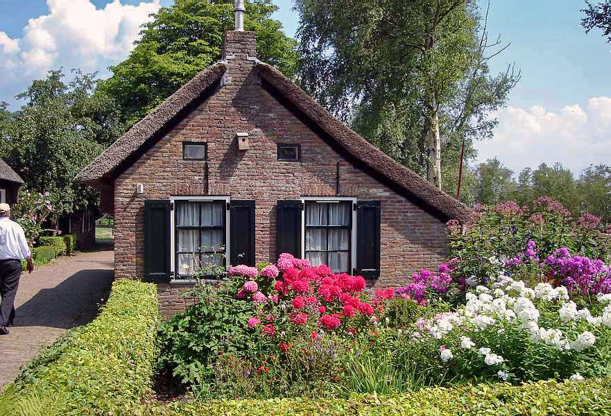 Sint-Jansklooster, bezoekerscentrum Natuurmonumenten, 24-7-2006 Sint-Jansklooster, bezoekerscentrum Natuurmonumenten, 24-7-2006