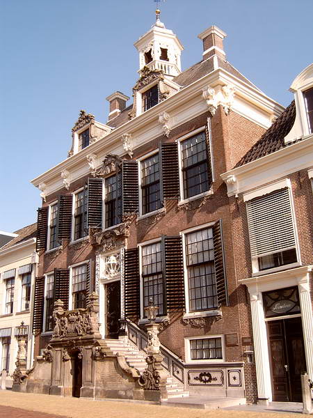 Sneek, stadhuis, 29-7-2004 Sneek, stadhuis, 29-7-2004