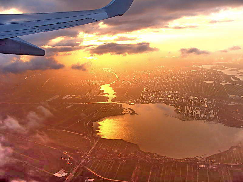 Na de start vanaf Schiphol vanuit vliegtuig, 4-2-2014