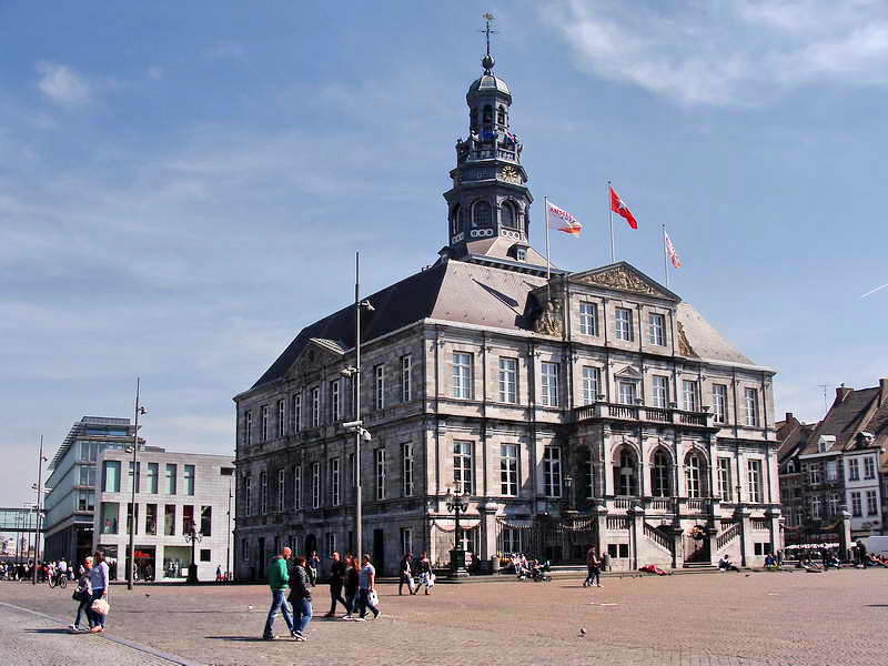 Maastricht, Markt, stadhuis (1664), 19-4-2015
