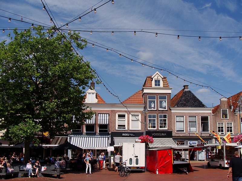 Steenwijk, Markt, 3-8-2013 Steenwijk, Markt, 3-8-2013