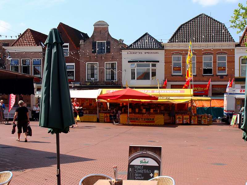 Steenwijk, Markt, 3-8-2013 Steenwijk, Markt, 3-8-2013