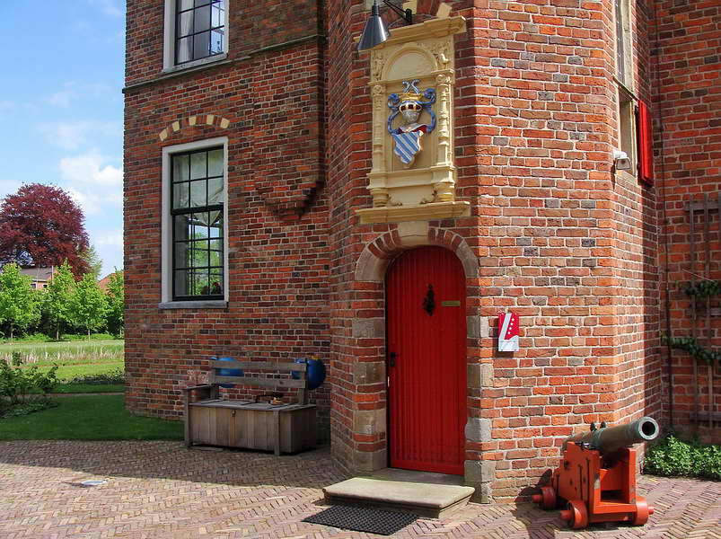 Wedde, Borg Wedde, toegangsdeur hotelafdeling, 3-5-2014